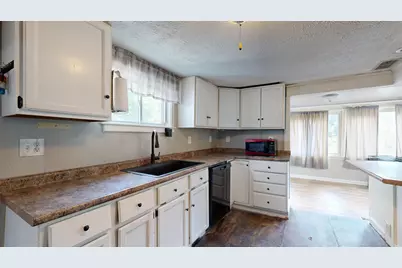 403 Summer Street, Auburn, ME 04210 - Photo 5