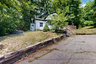 403 Summer St, Auburn, ME 04210 - Photo 3