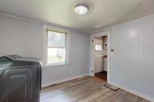 403 Summer St, Auburn, ME 04210 - Photo 17