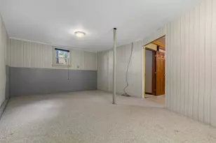 84 Plaza Dr, Sanford, ME 04073 - Photo 29