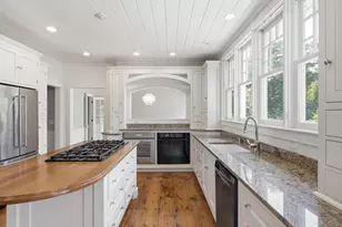 20 Beacon Ln, Cape Elizabeth, ME 04107 - Photo 11