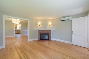83 Capisic St, Portland, ME 04102 - Photo 9