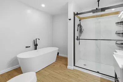 25 Roger Street, Lewiston, ME 04240 - Photo 15