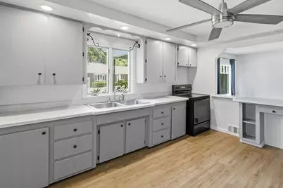 25 Roger Street, Lewiston, ME 04240 - Photo 9