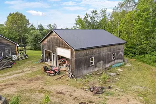 583 N Dexter Rd, Dexter, ME 04930 - Photo 31