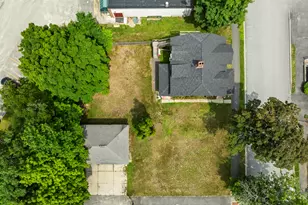 36 Vernon St, Auburn, ME 04210 - Photo 47