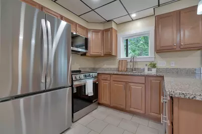 139 Skillings Street, South Portland, ME 04106 - Photo 9