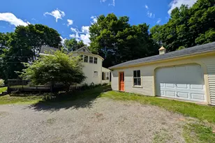 25 Charles St, Belfast, ME 04915 - Photo 5