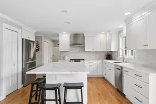 13 Crestview Dr, South Portland, ME 04106 - Photo 7
