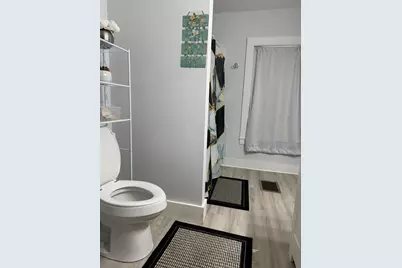 122 Whitney Street, Auburn, ME 04210 - Photo 17