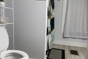 122 Whitney St, Auburn, ME 04210 - Photo 17