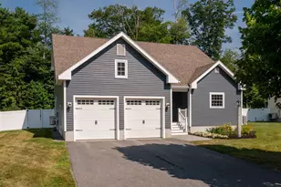 75 Forest Glen Ln, Topsham, ME 04086 - Photo 5