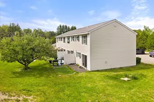 2 Hope's Pl, Bradley, ME 04411 - Photo 5