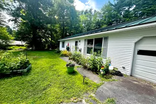 60 Merritt St, Canaan, ME 04924 - Photo 3