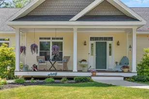 113 Sea Rd, Kennebunk, ME 04043 - Photo 3