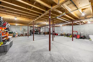 272 N Chester Rd, Manchester, ME 04457 - Photo 39