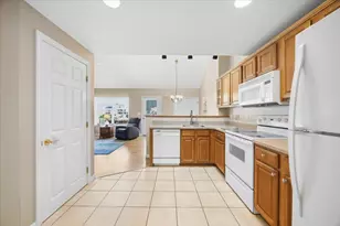 310 Hill St, Biddeford, ME 04005 - Photo 11