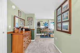 935 W Main St, Dover Foxcroft, ME 04426 - Photo 17