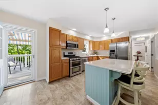 26 Acadia Dr, Rockland, ME 04841 - Photo 3