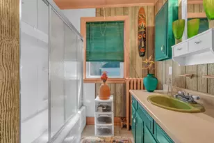 77 Center St, Bangor, ME 04401 - Photo 17