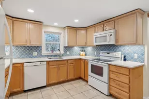 8 Dutton Hill Rd, Windham, ME 04062 - Photo 3