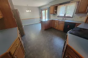 42 Tallwood Dr, Milford, ME 04461 - Photo 5