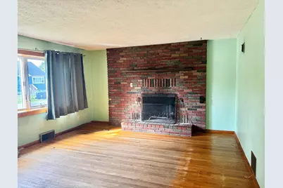 6 Holy Family Street, Lewiston, ME 04240 - Photo 7