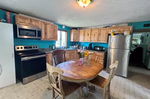 6 Holy Family St, Lewiston, ME 04240 - Photo 3