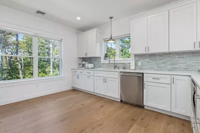 423 Seaside Avenue, Saco, ME 04072 - Photo 7