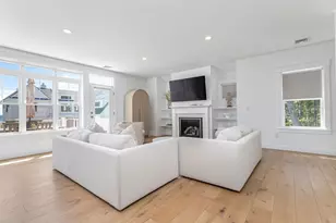 423 Seaside Ave, Saco, ME 04072 - Photo 15
