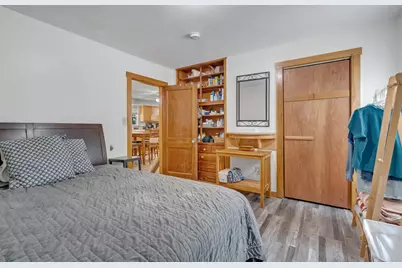 8 Thompson Street, Lewiston, ME 04240 - Photo 15