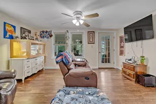 8 Thompson St, Lewiston, ME 04240 - Photo 31