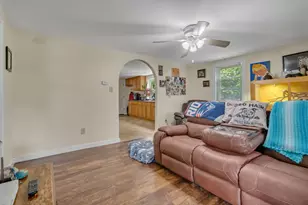 8 Thompson St, Lewiston, ME 04240 - Photo 29