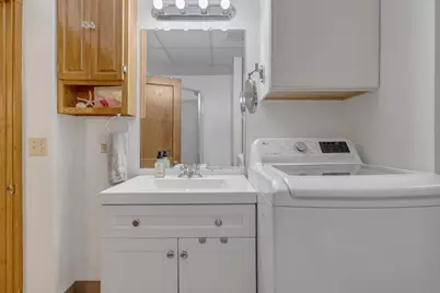 8 Thompson Street, Lewiston, ME 04240 - Photo 19