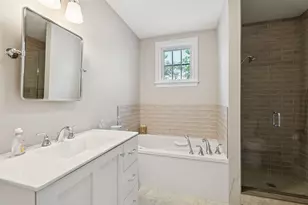 109 Foreside Rd, Falmouth, ME 04105 - Photo 23