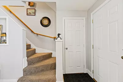 83 Middle Street #4, Hallowell, ME 04347 - Photo 7