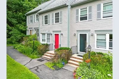 83 Middle Street #4, Hallowell, ME 04347 - Photo 3