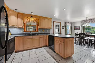 24 Smith St, Augusta, ME 04330 - Photo 9