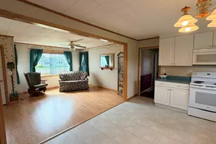 427 Sweden St, Caribou, ME 04736 - Photo 17