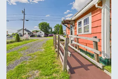 12 Jordan Street, Presque Isle, ME 04769 - Photo 5