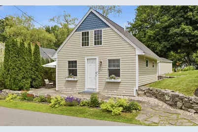 12 South Main Street, Kennebunkport, ME 04046 - Photo 1