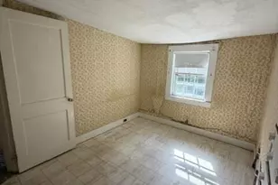 1077 Chadbourne Rd, Standish, ME 04084 - Photo 9