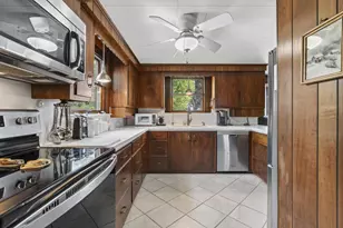20 Central Ave, Waterville, ME 04901 - Photo 9