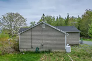 1069 Newbury Neck Rd, Surry, ME 04684 - Photo 9