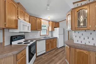 23 Karen St, Palmyra, ME 04965 - Photo 13