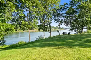 52 N Shore Dr, Owls Head, ME 04854 - Photo 5
