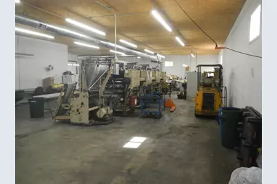 78 W Broadway, Lincoln, ME 04457 - Photo 9