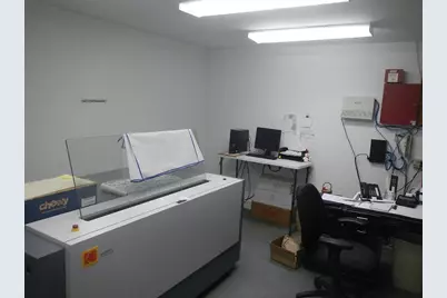 78 W Broadway, Lincoln, ME 04457 - Photo 17