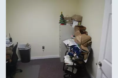 78 W Broadway, Lincoln, ME 04457 - Photo 5