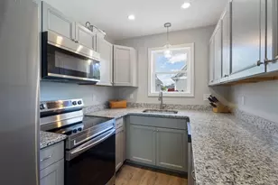994 Portland Rd, Saco, ME 04072 - Photo 9